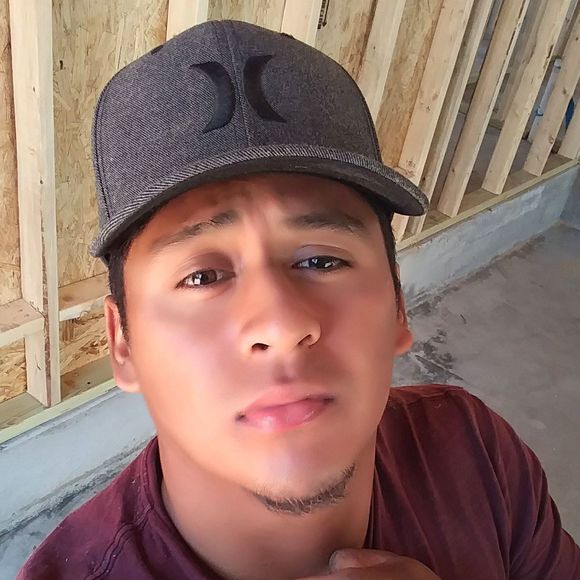 Meet your Posher, Jose - Picture 1 of 1